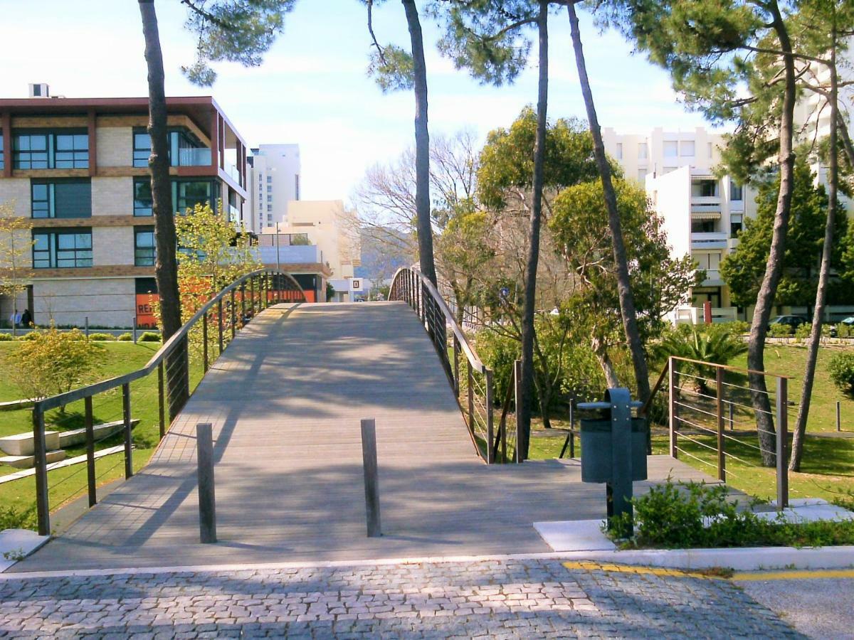 Garden Apartment *